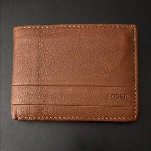 Fossil Tan Leather Trifold Wallet